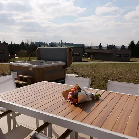 Nature Village - N°28 - 6 Personnes Avec Jacuzzi Lodge *