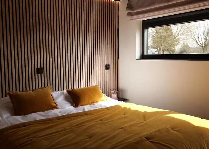 Nature Village - N°28 - 6 Personnes Avec Jacuzzi Pmr *